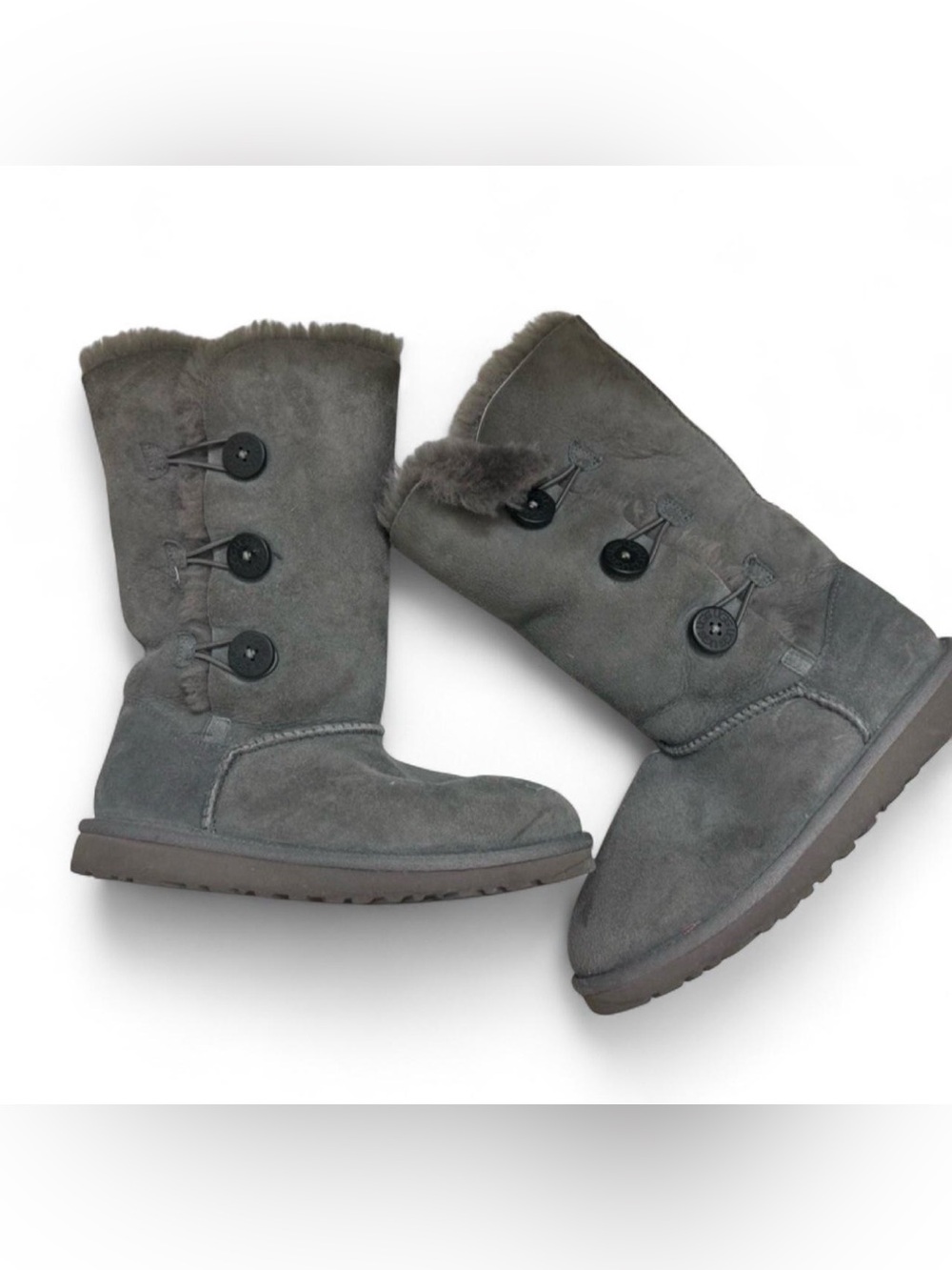 UGG 3 button Bailey Boot